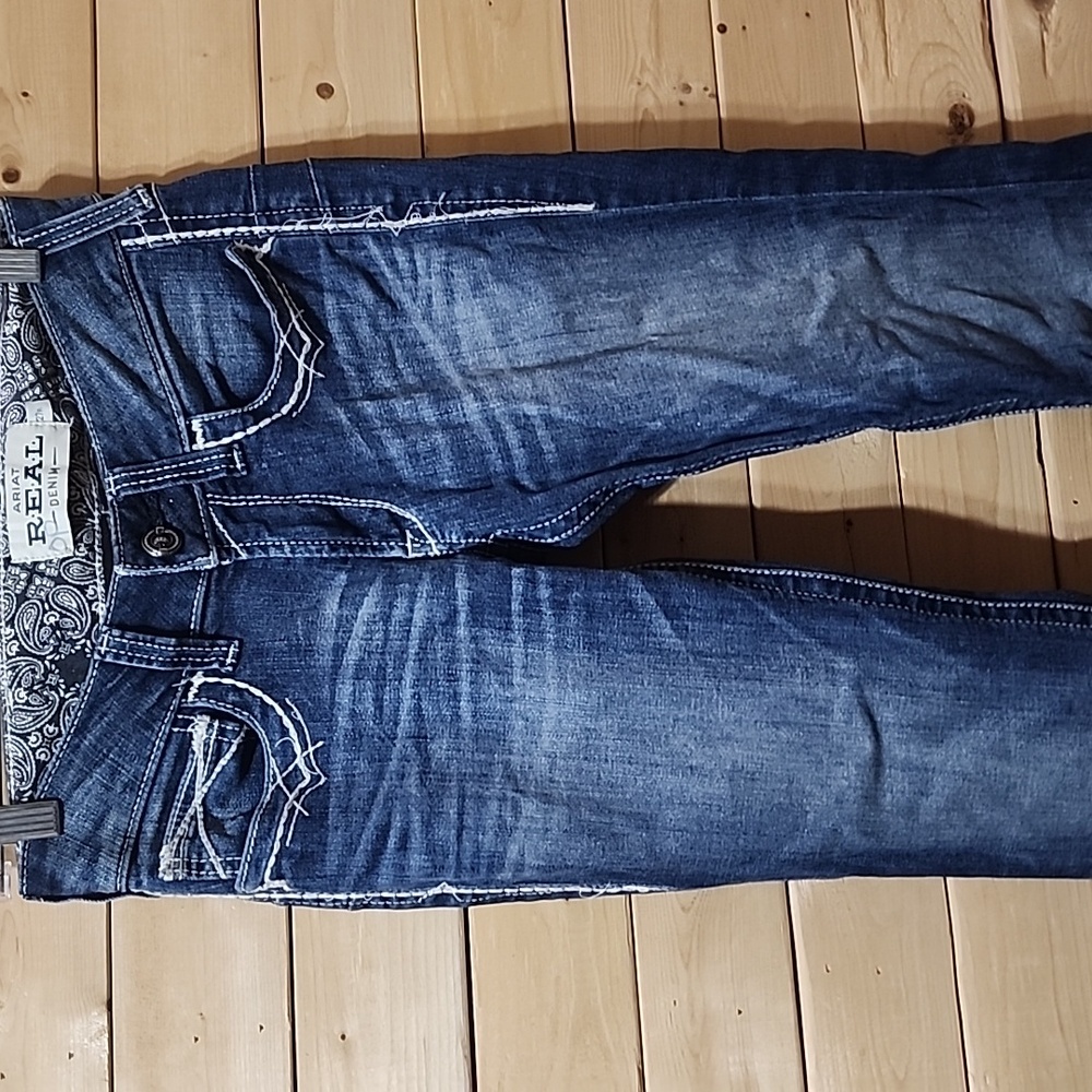 Ariat Real Denim Size 27R Bootcut Inseam 32in - Picture 4 of 7
